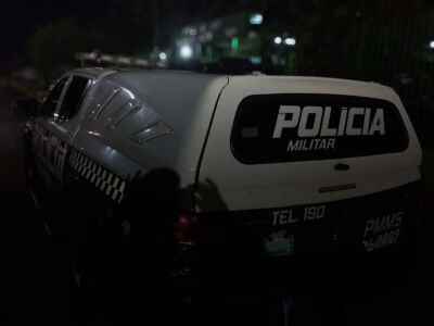 Imagem da notícia Mãe é presa por agressão às filhas adolescentes e abandono de crianças em São Gabriel do Oeste